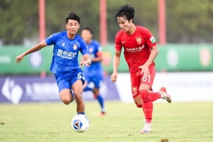 中乙聯(lián)賽第27輪，上海海港富盛經(jīng)開隊(duì)主場(chǎng)0-0泉州亞新隊(duì)