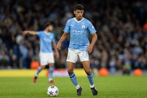 記者：努內(nèi)斯將會(huì)首發(fā)出戰(zhàn)伯恩利，科瓦西奇也隨隊(duì)來(lái)到球場(chǎng)