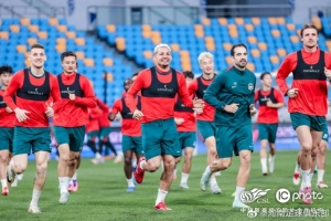 【圖集】2025中超聯(lián)賽第26輪，河南俱樂部酒祖杜康賽前踩場(chǎng)