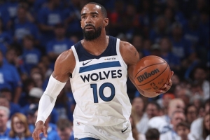 上場時間減少如何更高效？康利：有球在手最關鍵 不投籃也無礙