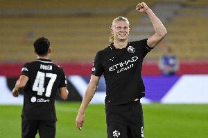 恐怖魔人??哈蘭德雙響歐冠50場(chǎng)52球，25歲進(jìn)入歷史射手榜前10！