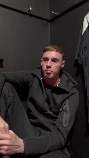 ??帕爾默選五人制足球陣容：褲襪、梅西、內馬爾、拉維爾、自己