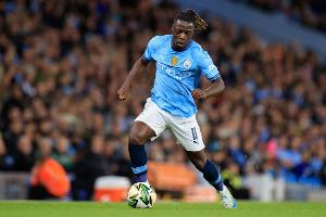 從過人王到進攻核心！TA：多庫常與哈蘭德練配合 請教練提升決策