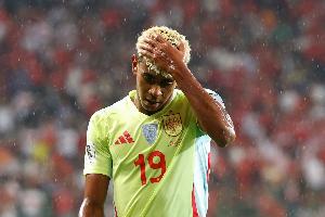 亞馬爾告知不適，德拉富恩特：你能為巴薩踢球就能代表西班牙出戰