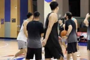 福建男籃最新訓(xùn)練視頻：保持勤奮！