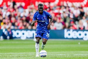 英媒：皇馬和巴黎都在關注切爾西后腰凱塞多，但很難完成交易