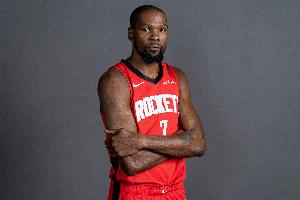 HoopsHype百大球員50-21：申京21杜蘭特22恩比德23 哈登25小卡39