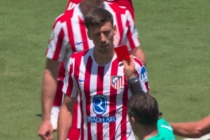 朗格萊在西甲已有6次被紅牌罰下，近10個(gè)賽季僅3名球員比他更多