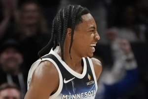 芬奇：迪林厄姆訓練營表現不錯 他任務是突分并接球完成投籃