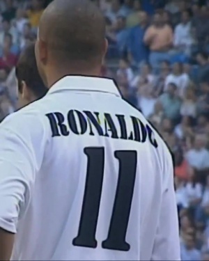 23年前的今天，羅納爾多在西甲完成了他的皇馬首秀，并梅開二度！