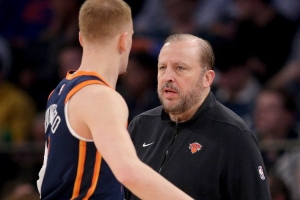 迪文岑佐：我愛(ài)錫伯杜 在NBA球員被交易、教練被解雇都是常態(tài)