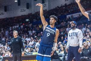 穩(wěn)穩(wěn)輪換？朱贊替補(bǔ)13分鐘拿到8分 上一場14分鐘轟下20分！