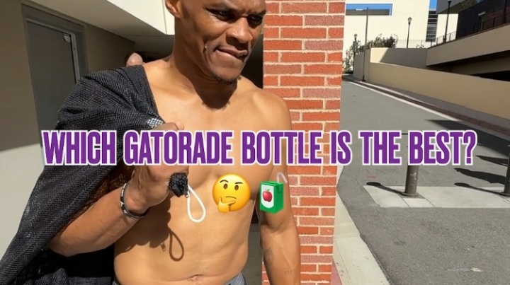 ??這36歲？威少身材依舊炸裂：小平頭+大胸肌+八塊腹肌