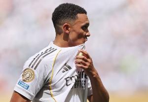 記者：阿諾德、門迪有望加入對陣尤文名單，赫伊森等人繼續缺席