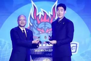 山東男籃11號秀！前CBA球員阿澤蒙BA賽場狂轟101分 助隊6連勝領跑