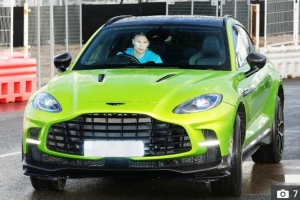 太陽報：哈蘭德新添25萬鎊蘭博基尼，收藏了布加迪、庫里南等豪車