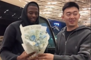 寧波男籃官博曬特里-泰勒?qǐng)?bào)到視頻：讓我們開始吧！