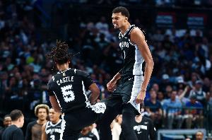 歷史首次！第一次有4人都在常規賽揭幕戰得分上40+