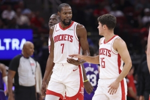 美記：謝潑德要盡快做出貢獻 火箭有KD和申京不可能等待他成長