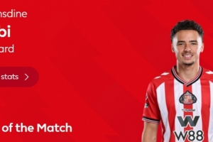 打進絕殺，英超官方：塔爾比當選桑德蘭2-1切爾西全場最佳球員