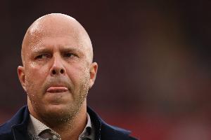 歷史總是驚人的…上賽季曼城天胡開局后4連敗崩盤，現利物浦4連敗