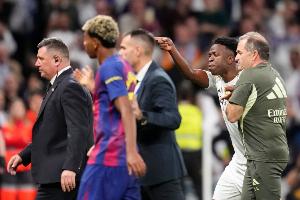 卡尼薩雷斯批亞馬爾維尼修斯：兩人應少點自戀，他們的麻煩＞貢獻