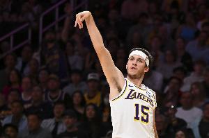 缺了東契奇！湖人首節罰球12中11&三分5中1 國王罰球4中2三分8中3