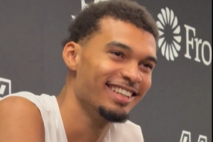 4勝0負平隊史紀錄！文班亞馬：我很驚訝&真的 讓我們破紀錄吧