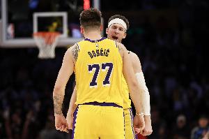 還有時間！里夫斯兩場比賽已得到92分 追平東契奇前兩場的總得分