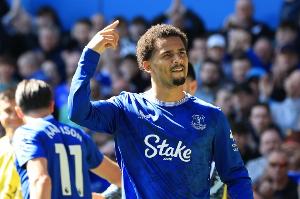 英媒：埃弗頓計劃續約25歲前鋒恩迪亞耶，以獎勵他的出色表現