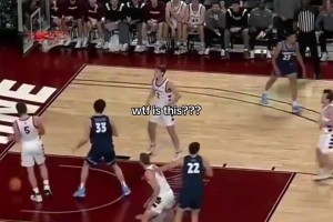 狼王的新賽季！華子詼諧回應記者問題：我想念范德彪和奧科吉！