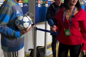 歐冠打進(jìn)60球+第4次戴帽！姆巴佩當(dāng)選全場(chǎng)最佳并帶走比賽用球