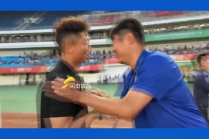 05年亞冠泰山隊(duì)?wèi)K敗伊蒂哈德，苑維瑋：這場(chǎng)慘敗抹殺了之前的榮耀