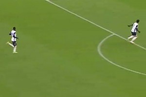 主場作戰(zhàn)！托馬斯布洛林92年歐洲杯精彩集錦！當時的瑞典隊！