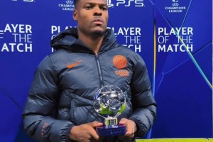 重返母隊！賽前羅德里的踩場時刻：真是完美的球場！