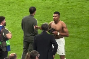 行走的荷爾蒙！皇馬三巨頭誰(shuí)的身材更好