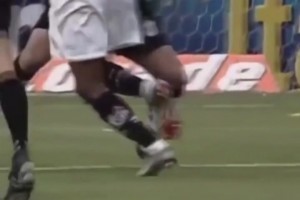 17歲的羅比尼奧成名之作！瘋狂連踩8次單車獲得單車少年稱號！